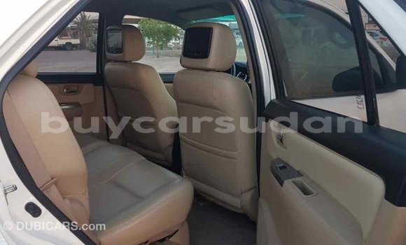 Buy Import Toyota Fortuner White Car in Import - Dubai in Al Jazirah State Buy Import Toyota Fortuner White Car in Import - Dubai in Al Jazirah State