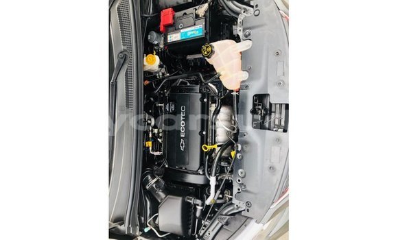 Acheter Import Voiture Chevrolet Sonic Autre à Import - Dubai, État d'Al Jazirah Acheter Import Voiture Chevrolet Sonic Autre à Import - Dubai, État d'Al Jazirah