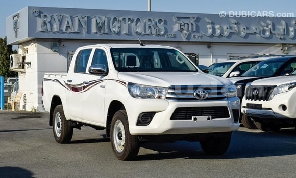 Buy Import Toyota Hilux White Car in Import - Dubai in Al Jazirah State Buy Import Toyota Hilux White Car in Import - Dubai in Al Jazirah State