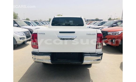 Buy Import Toyota Hilux White Car in Import - Dubai in Al Jazirah State Buy Import Toyota Hilux White Car in Import - Dubai in Al Jazirah State