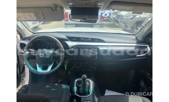 Buy Import Toyota Hilux White Car in Import - Dubai in Al Jazirah State Buy Import Toyota Hilux White Car in Import - Dubai in Al Jazirah State