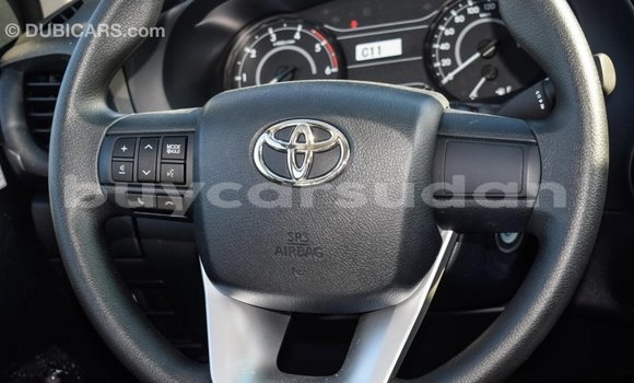 Buy Import Toyota Hilux White Car in Import - Dubai in Al Jazirah State Buy Import Toyota Hilux White Car in Import - Dubai in Al Jazirah State
