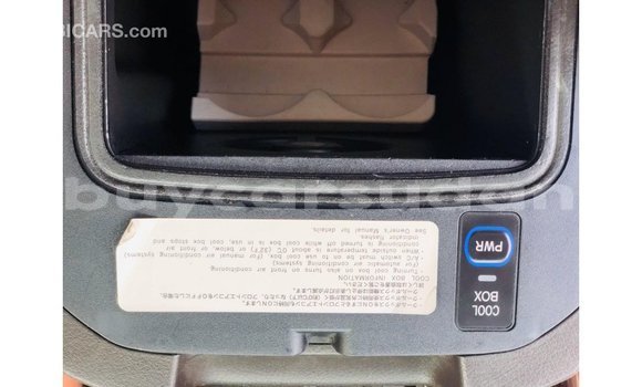 Acheter Import Voiture Toyota Prado Noir à Import - Dubai, État d'Al Jazirah Acheter Import Voiture Toyota Prado Noir à Import - Dubai, État d'Al Jazirah