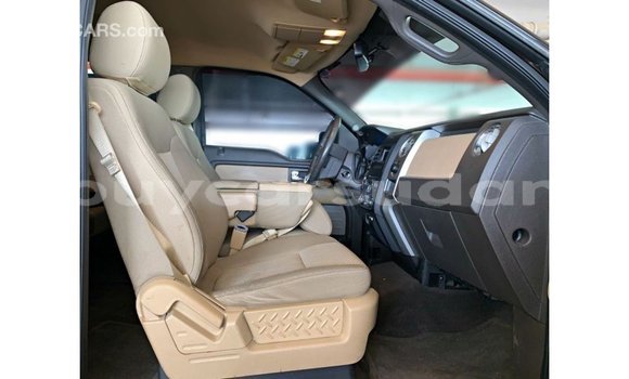 Buy Import Ford Club Wagon Brown Car in Import - Dubai in Al Jazirah State Buy Import Ford Club Wagon Brown Car in Import - Dubai in Al Jazirah State