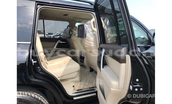 Buy Import Toyota Land Cruiser Black Car in Import - Dubai in Al Jazirah State Buy Import Toyota Land Cruiser Black Car in Import - Dubai in Al Jazirah State