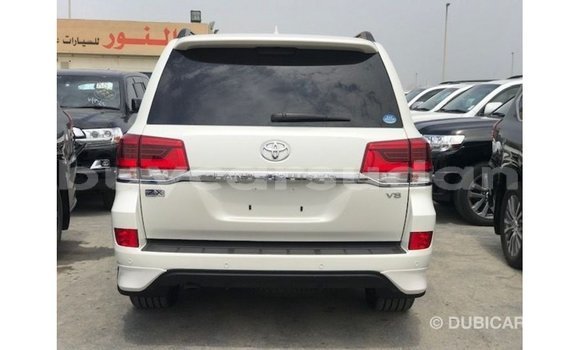 Buy Import Toyota Land Cruiser White Car in Import - Dubai in Al Jazirah State Buy Import Toyota Land Cruiser White Car in Import - Dubai in Al Jazirah State