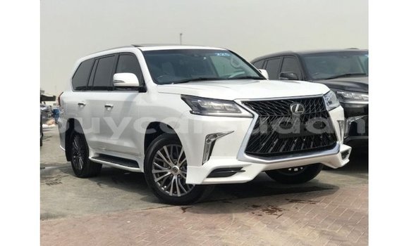 Acheter Import Voiture Lexus LX Blanc à Import - Dubai, État d'Al Jazirah