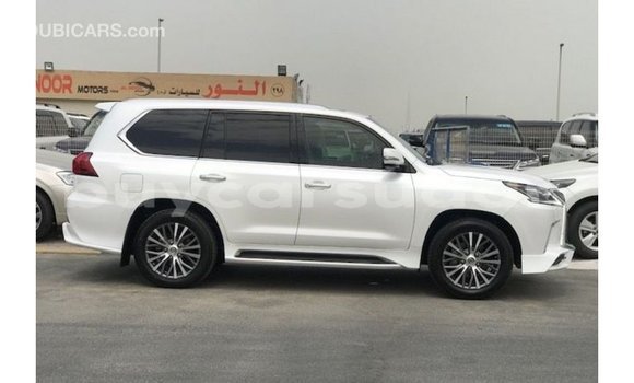 Buy Import Lexus LX White Car in Import - Dubai in Al Jazirah State Buy Import Lexus LX White Car in Import - Dubai in Al Jazirah State