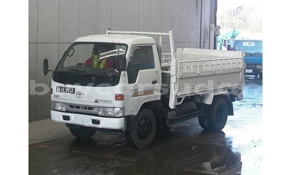 Buy Import Toyota Dyna White Truck in Import - Dubai in Al Jazirah State Buy Import Toyota Dyna White Truck in Import - Dubai in Al Jazirah State