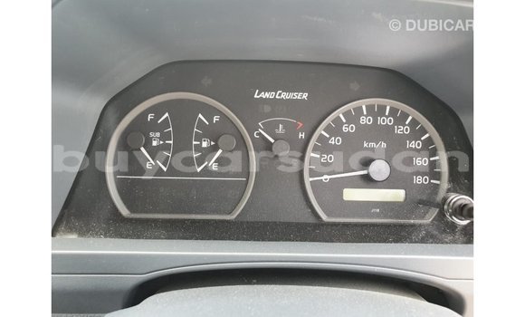 Buy Import Toyota Land Cruiser White Car in Import - Dubai in Al Jazirah State Buy Import Toyota Land Cruiser White Car in Import - Dubai in Al Jazirah State