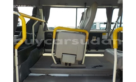 Buy Import Toyota Hiace White Car in Import - Dubai in Al Jazirah State Buy Import Toyota Hiace White Car in Import - Dubai in Al Jazirah State
