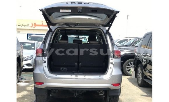 Acheter Import Voiture Toyota Fortuner Autre à Import - Dubai, État d'Al Jazirah Acheter Import Voiture Toyota Fortuner Autre à Import - Dubai, État d'Al Jazirah