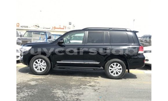 Acheter Import Voiture Toyota Land Cruiser Noir à Import - Dubai, État d'Al Jazirah Acheter Import Voiture Toyota Land Cruiser Noir à Import - Dubai, État d'Al Jazirah