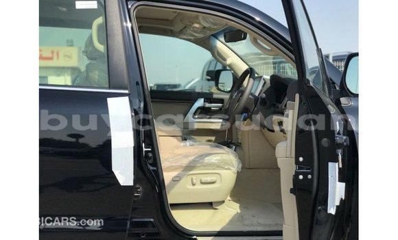 Buy Import Toyota Land Cruiser Black Car in Import - Dubai in Al Jazirah State Buy Import Toyota Land Cruiser Black Car in Import - Dubai in Al Jazirah State