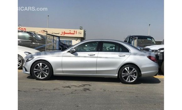Buy Import Mercedes-Benz 200 Other Car in Import - Dubai in Al Jazirah State Buy Import Mercedes-Benz 200 Other Car in Import - Dubai in Al Jazirah State