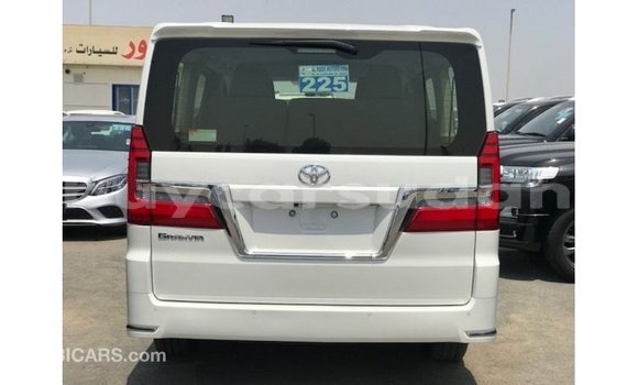 Buy Import Toyota Granvia White Car in Import - Dubai in Al Jazirah State Buy Import Toyota Granvia White Car in Import - Dubai in Al Jazirah State