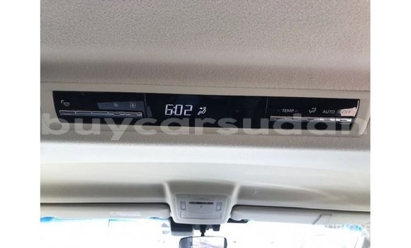 Buy Import Toyota Granvia White Car in Import - Dubai in Al Jazirah State Buy Import Toyota Granvia White Car in Import - Dubai in Al Jazirah State