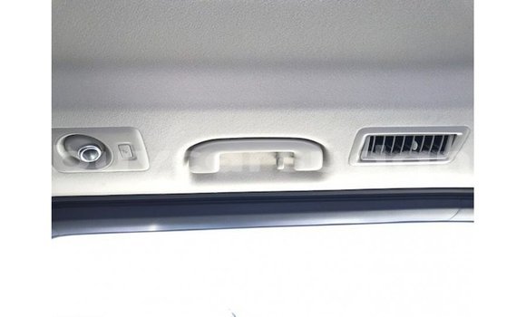 Buy Import Toyota Granvia White Car in Import - Dubai in Al Jazirah State Buy Import Toyota Granvia White Car in Import - Dubai in Al Jazirah State