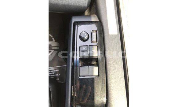 Buy Import Toyota Granvia White Car in Import - Dubai in Al Jazirah State Buy Import Toyota Granvia White Car in Import - Dubai in Al Jazirah State