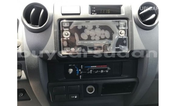 Buy Import Toyota Land Cruiser White Car in Import - Dubai in Al Jazirah State Buy Import Toyota Land Cruiser White Car in Import - Dubai in Al Jazirah State