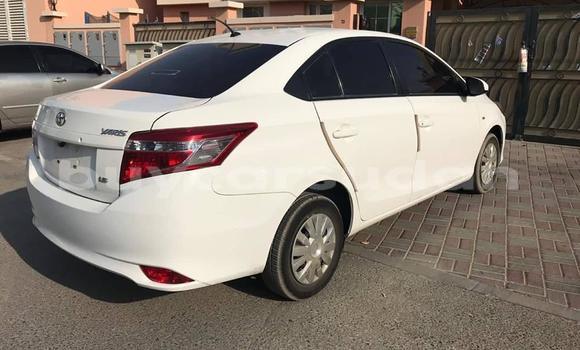 Buy Used Toyota Yaris White Car in al–Khartum in al-Khartum Buy Used Toyota Yaris White Car in al–Khartum in al-Khartum