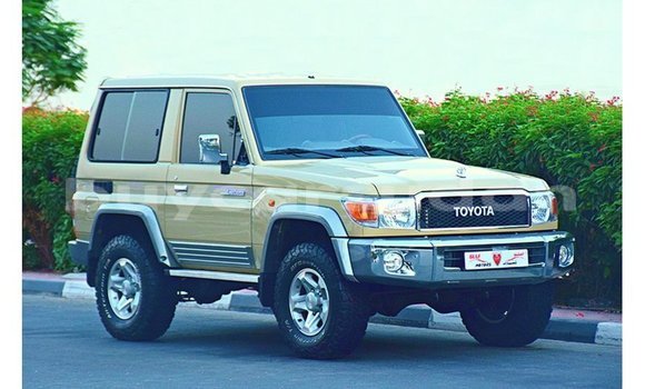 Buy Import Toyota Land Cruiser Beige Car in Import - Dubai in Al Jazirah State Buy Import Toyota Land Cruiser Beige Car in Import - Dubai in Al Jazirah State