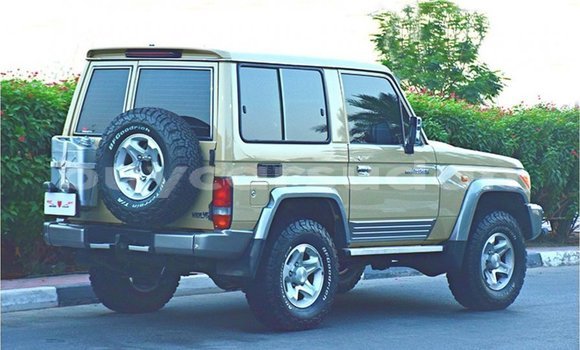 Buy Import Toyota Land Cruiser Beige Car in Import - Dubai in Al Jazirah State Buy Import Toyota Land Cruiser Beige Car in Import - Dubai in Al Jazirah State