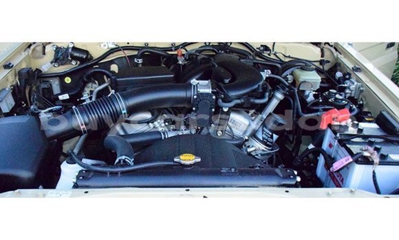 Buy Import Toyota Land Cruiser Beige Car in Import - Dubai in Al Jazirah State Buy Import Toyota Land Cruiser Beige Car in Import - Dubai in Al Jazirah State