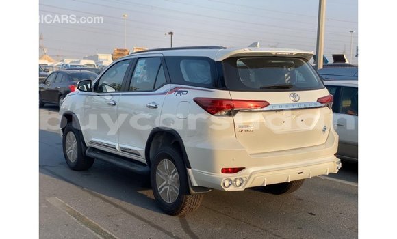 Buy Import Toyota Fortuner White Car in Import - Dubai in Al Jazirah State Buy Import Toyota Fortuner White Car in Import - Dubai in Al Jazirah State