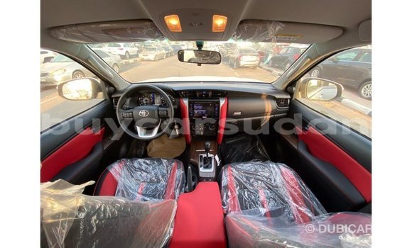 Buy Import Toyota Fortuner White Car in Import - Dubai in Al Jazirah State Buy Import Toyota Fortuner White Car in Import - Dubai in Al Jazirah State