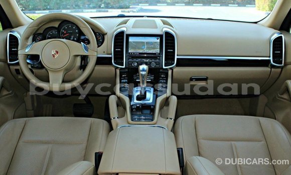 Buy Import Porsche Cayenne Brown Car in Import - Dubai in Al Jazirah State Buy Import Porsche Cayenne Brown Car in Import - Dubai in Al Jazirah State