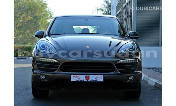 Buy Import Porsche Cayenne Brown Car in Import - Dubai in Al Jazirah State Buy Import Porsche Cayenne Brown Car in Import - Dubai in Al Jazirah State