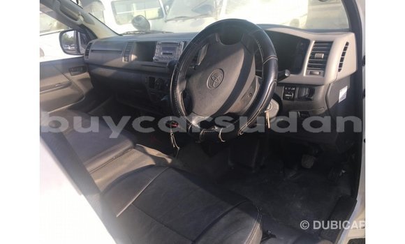 Buy Import Toyota Hiace White Car in Import - Dubai in Al Jazirah State Buy Import Toyota Hiace White Car in Import - Dubai in Al Jazirah State
