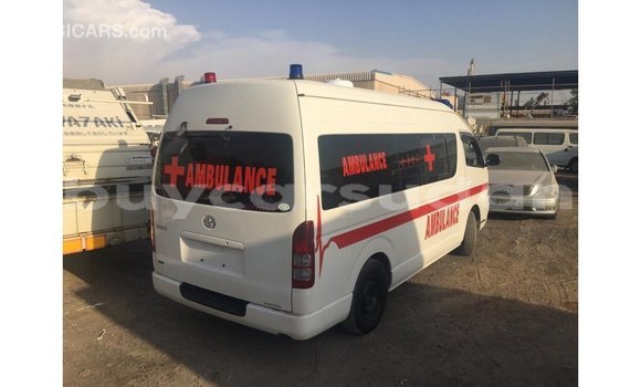 Buy Import Toyota Hiace White Car in Import - Dubai in Al Jazirah State Buy Import Toyota Hiace White Car in Import - Dubai in Al Jazirah State