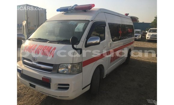 Buy Import Toyota Hiace White Car in Import - Dubai in Al Jazirah State Buy Import Toyota Hiace White Car in Import - Dubai in Al Jazirah State