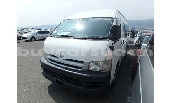Buy Import Toyota Hiace White Car in Import - Dubai in Al Jazirah State Buy Import Toyota Hiace White Car in Import - Dubai in Al Jazirah State