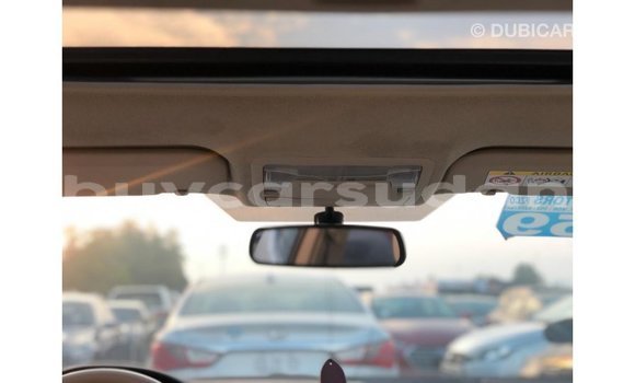 Buy Import Toyota Corolla White Car in Import - Dubai in Al Jazirah State Buy Import Toyota Corolla White Car in Import - Dubai in Al Jazirah State