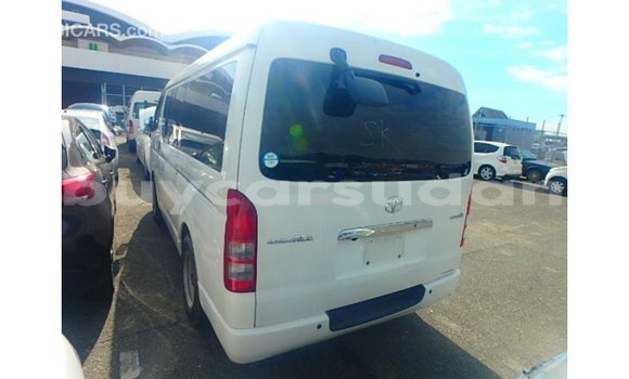 Buy Import Toyota Hiace White Car in Import - Dubai in Al Jazirah State Buy Import Toyota Hiace White Car in Import - Dubai in Al Jazirah State
