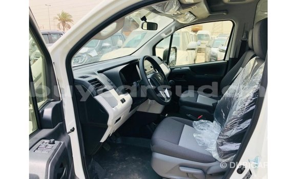 Buy Import Toyota Hiace White Car in Import - Dubai in Al Jazirah State Buy Import Toyota Hiace White Car in Import - Dubai in Al Jazirah State
