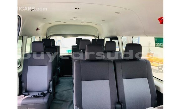 Buy Import Toyota Hiace White Car in Import - Dubai in Al Jazirah State Buy Import Toyota Hiace White Car in Import - Dubai in Al Jazirah State