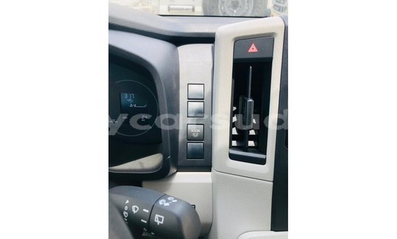 Buy Import Toyota Hiace White Car in Import - Dubai in Al Jazirah State Buy Import Toyota Hiace White Car in Import - Dubai in Al Jazirah State