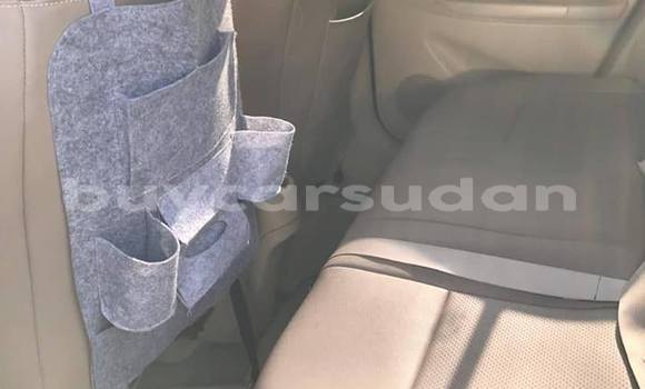 Buy Used Toyota Yaris White Car in al–Khartum in al-Khartum Buy Used Toyota Yaris White Car in al–Khartum in al-Khartum