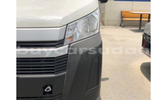 Buy Import Toyota Hiace White Car in Import - Dubai in Al Jazirah State Buy Import Toyota Hiace White Car in Import - Dubai in Al Jazirah State