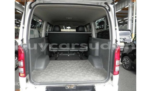 Buy Import Toyota Hiace White Car in Import - Dubai in Al Jazirah State Buy Import Toyota Hiace White Car in Import - Dubai in Al Jazirah State