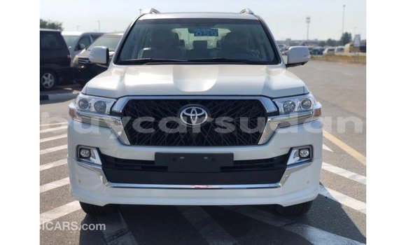 Buy Import Toyota Land Cruiser White Car in Import - Dubai in Al Jazirah State Buy Import Toyota Land Cruiser White Car in Import - Dubai in Al Jazirah State