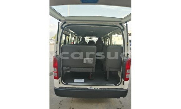 Buy Import Toyota DA White Truck in Import - Dubai in Al Jazirah State Buy Import Toyota DA White Truck in Import - Dubai in Al Jazirah State