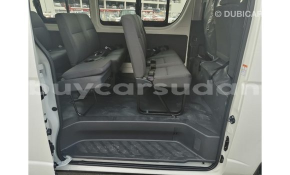 Buy Import Toyota DA White Truck in Import - Dubai in Al Jazirah State Buy Import Toyota DA White Truck in Import - Dubai in Al Jazirah State