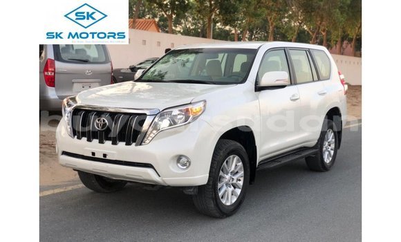Buy Import Toyota Prado White Car in Import - Dubai in Al Jazirah State