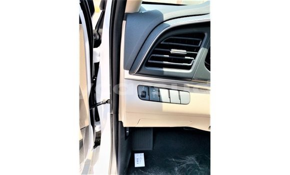 Buy Import Hyundai Elantra White Car in Import - Dubai in Al Jazirah State Buy Import Hyundai Elantra White Car in Import - Dubai in Al Jazirah State