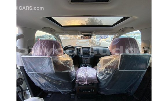 Acheter Import Utilitaire Toyota DA Blanc à Import - Dubai, État d'Al Jazirah Acheter Import Utilitaire Toyota DA Blanc à Import - Dubai, État d'Al Jazirah